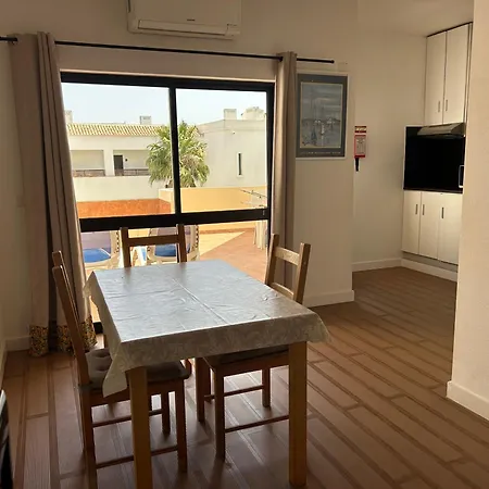 Magnolia Mar Apartamentos * Лагуш
